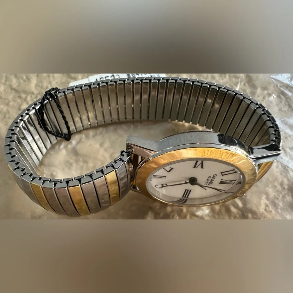 Caravelle Bulova 48E29 Watch 2 Tone Stainless Steel Bracelet White Dial NOS VTG